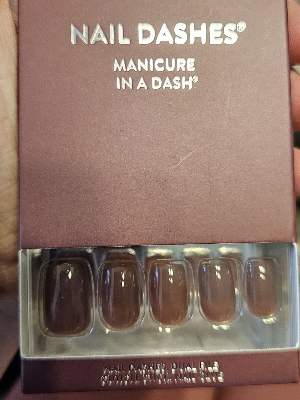Nail Dashes Press-On Nails in Mauve Brown - 24-Pack